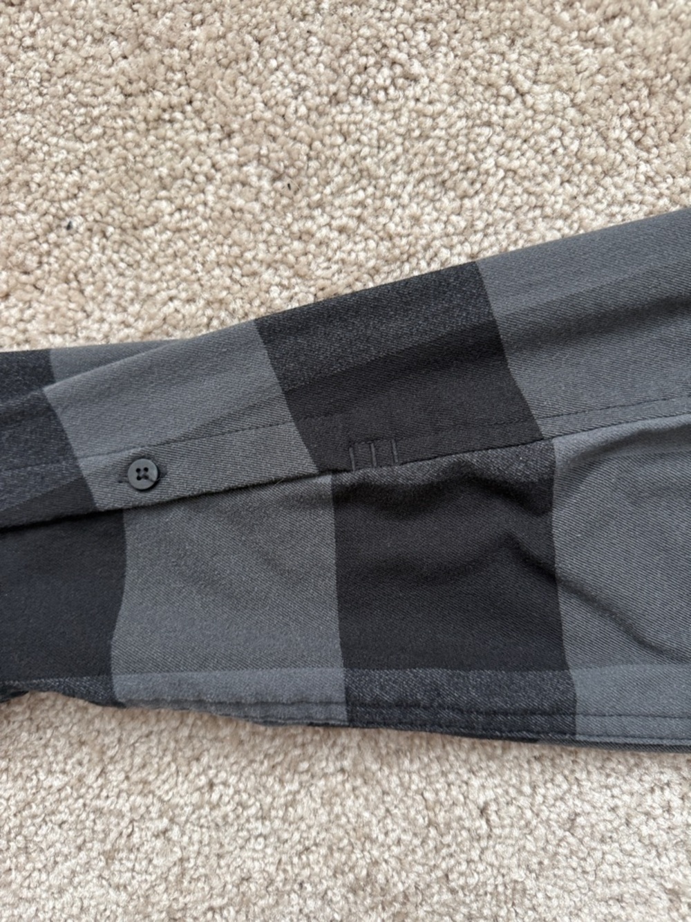 Lululemon Masons Peak Black Grey Flannel Button Up Shirt - Picture 8 of 10